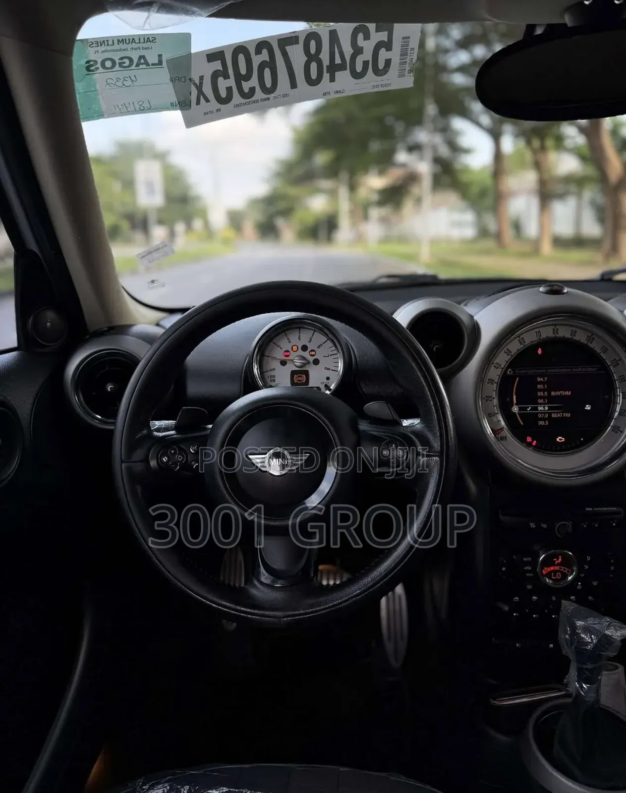 Mini Cooper 2012 Silver