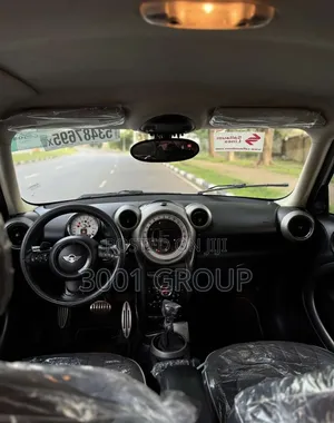 Mini Cooper 2012 Silver