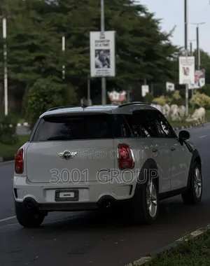 Mini Cooper 2012 Silver