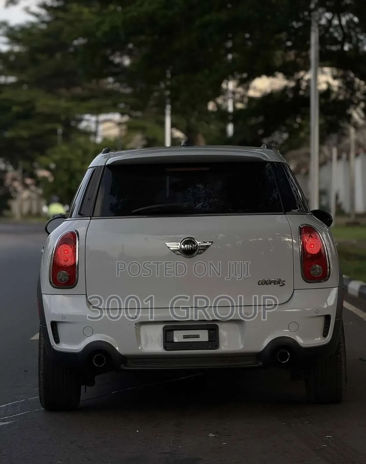 Mini Cooper 2012 Silver