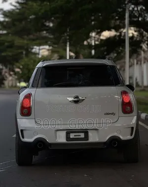 Mini Cooper 2012 Silver
