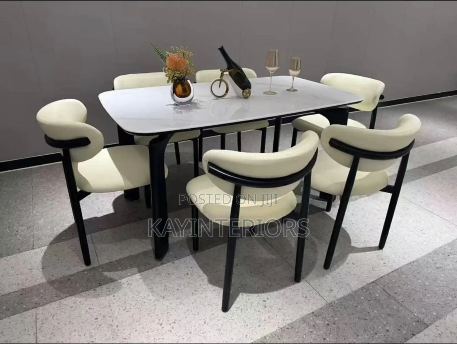 Beautiful 6 in 1 Dinning Set