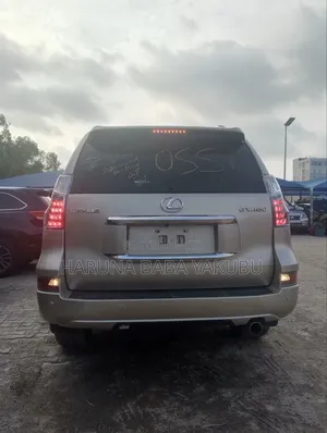 Lexus GX 460 Base 2015 Gold