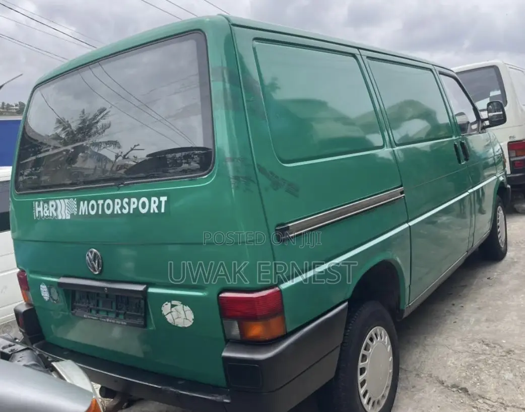 Volkswagen Transporter 1999 Green