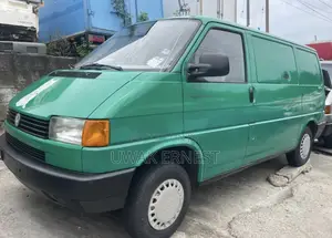 Volkswagen Transporter 1999 Green