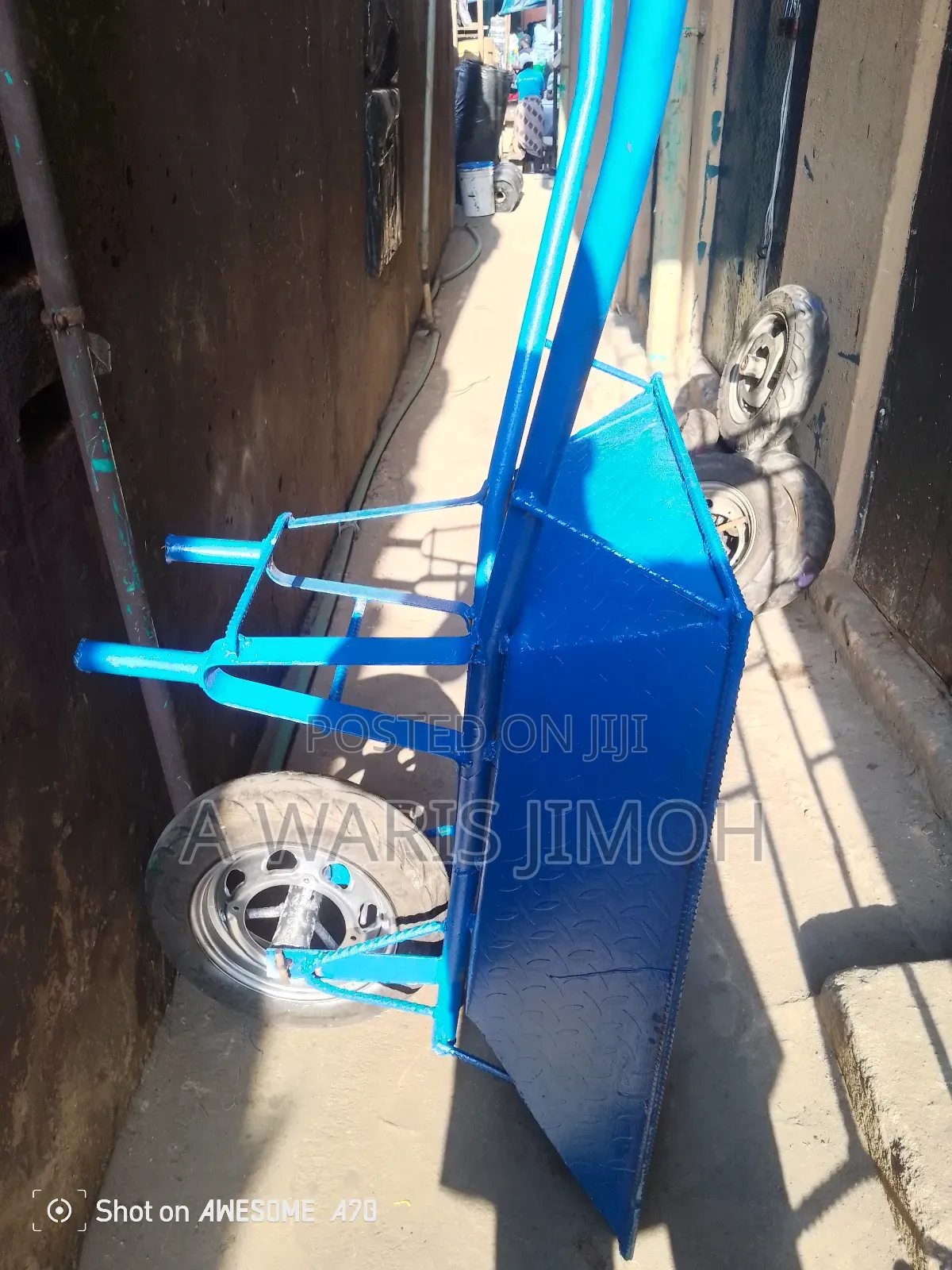 Wheelbarrow