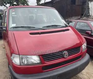 Volkswagen Transporter 1999 Red