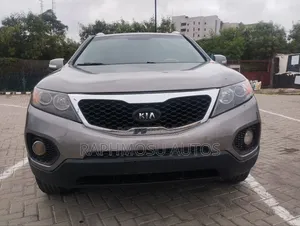 Kia Sorento LX 2012 Gray