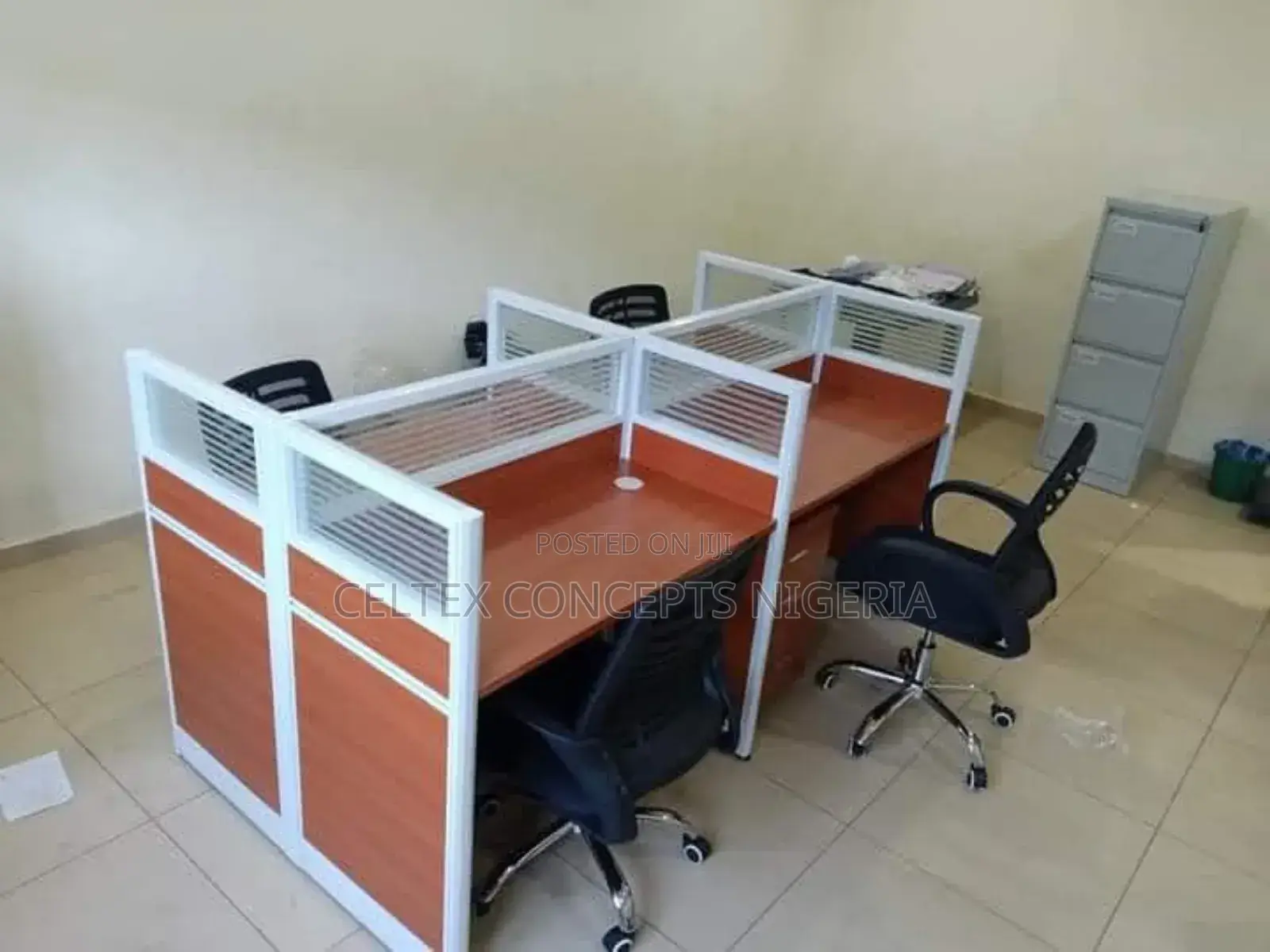 Workstation for Workspaces