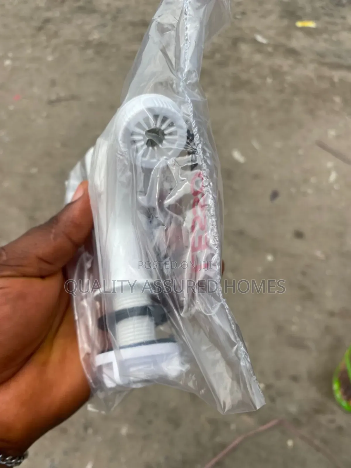 Plastic Basin White Tap