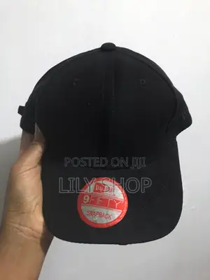 Adjustable Black Snapback Caps