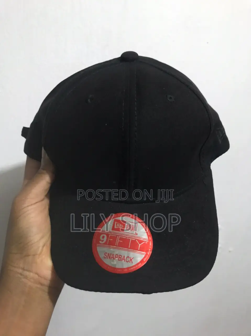 Adjustable Black Snapback Caps