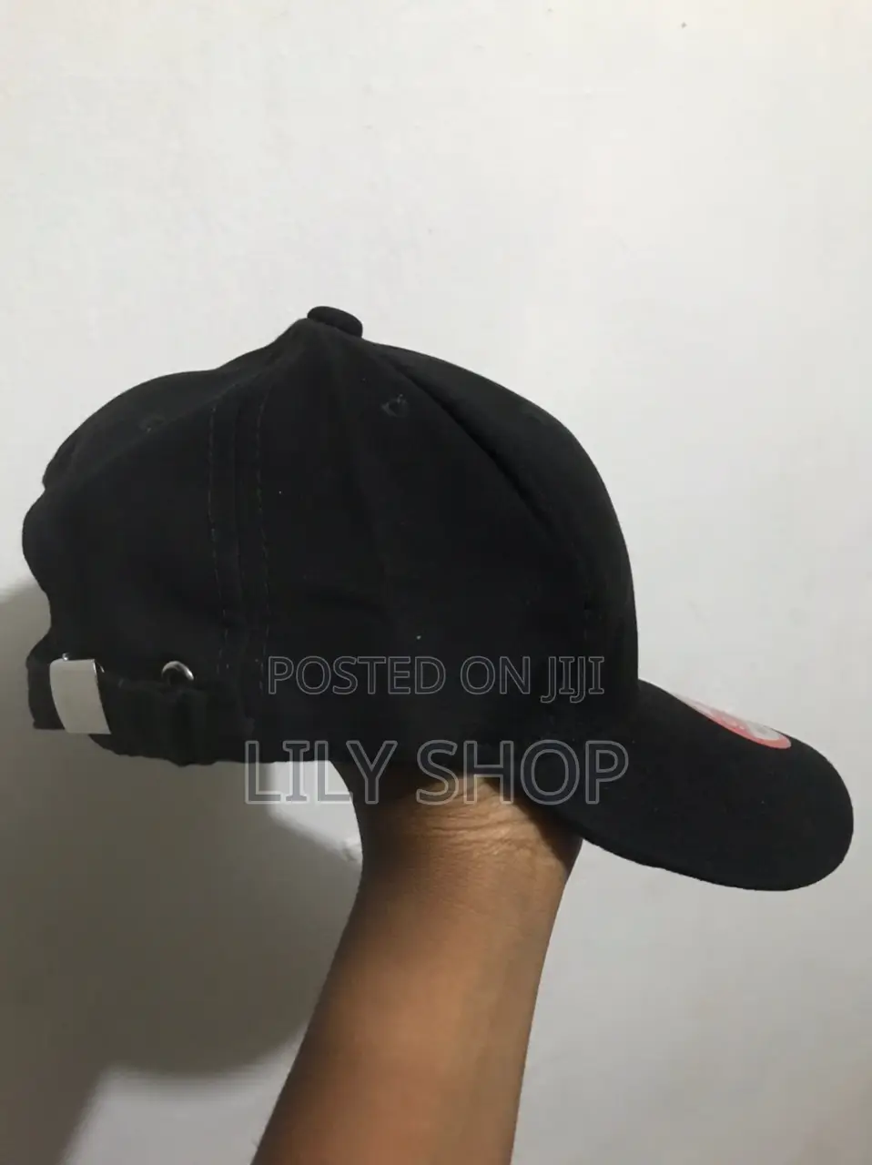 Adjustable Black Snapback Caps