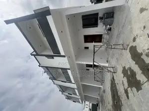 4bdrm Duplex in General Paint Estate, Ajah for sale
