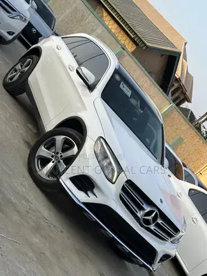 Mercedes-Benz GLC-Class 2019 White