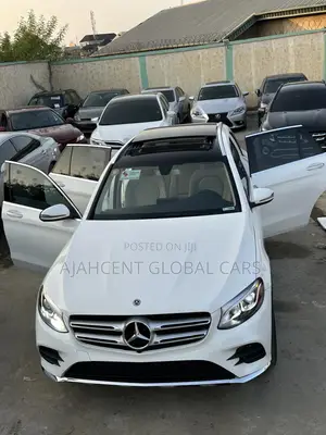 Mercedes-Benz GLC-Class 2019 White
