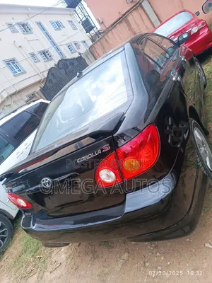 Photo - Toyota Corolla S 2004 Black