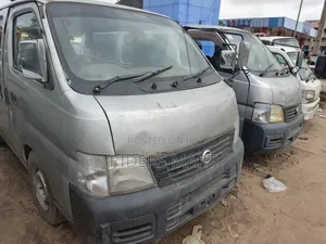 Nissan Caravan (Urvan) 2021 White