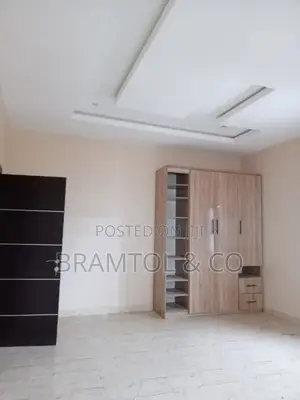 2bdrm Block of Flats in Lugbe District for rent