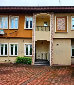 4bdrm Townhouse / Terrace in Justice Coker Estate, Ikeja for rent