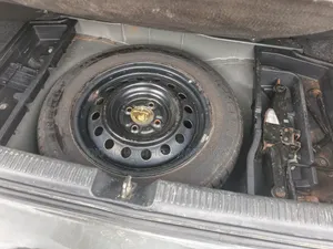 Toyota Corolla Liftback 2005 Gray