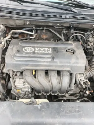Toyota Corolla Liftback 2005 Gray