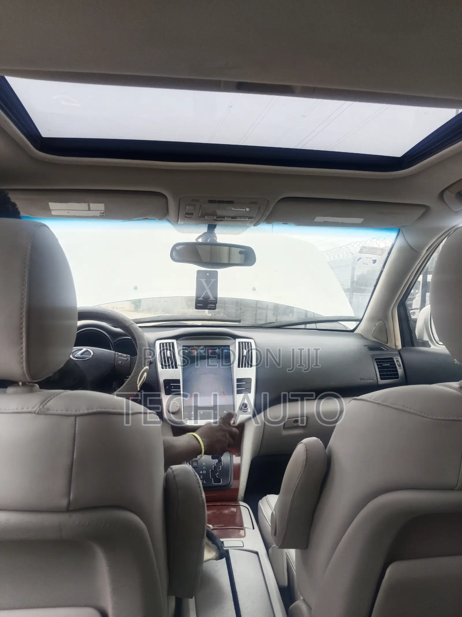 Lexus RX 330 2005 Gold