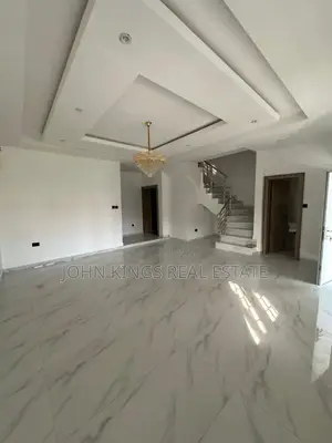Standard 2 Bedroom for Rent in Utako