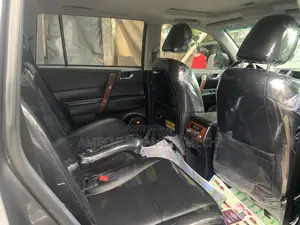 Toyota Highlander Limited 3.5l 4WD 2013 Gray