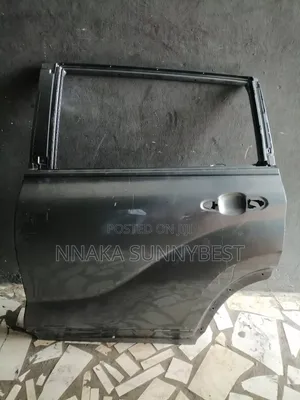 Toyota Highlander Door Left Door, 2020 Model.
