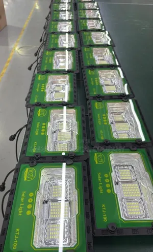 Super Bright Solar Flood Light 100w,200w, 300w, 400w