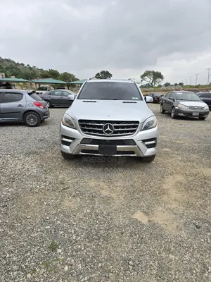 Mercedes-Benz M Class ML550 4MATIC 4dr SUV AWD (4.7L 8cyl Turbo 7A)
