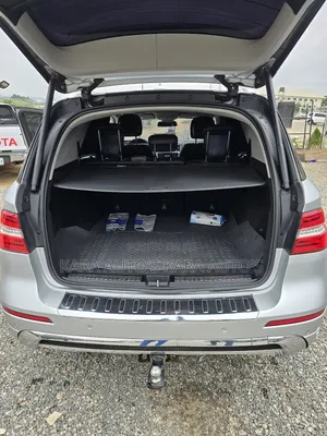 Mercedes-Benz M Class ML550 4MATIC 4dr SUV AWD (4.7L 8cyl Turbo 7A)