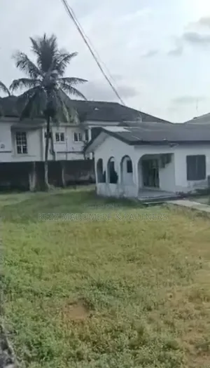 For Sale : 2 Plots at Rumuibekwe Estate Ph