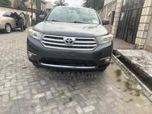 Toyota Highlander 2012 Gray