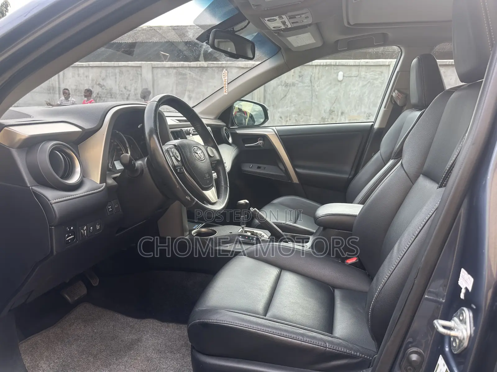 Toyota RAV4 2014