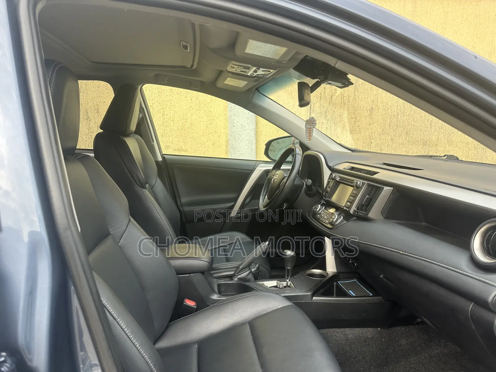 Toyota RAV4 2014