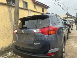 Toyota RAV4 2014