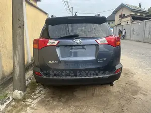 Toyota RAV4 2014