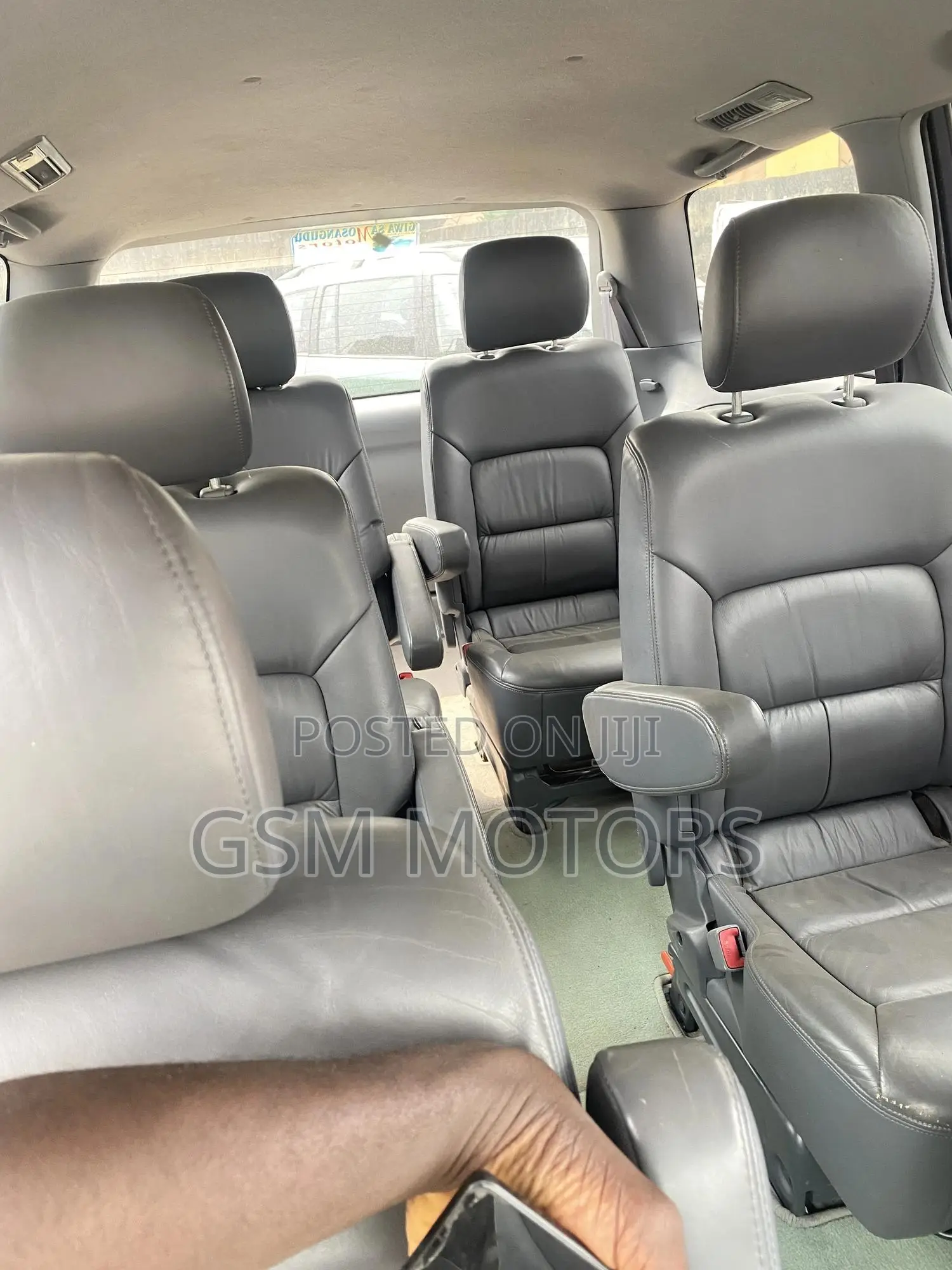 Toyota Previa Automatic 2005 Gray