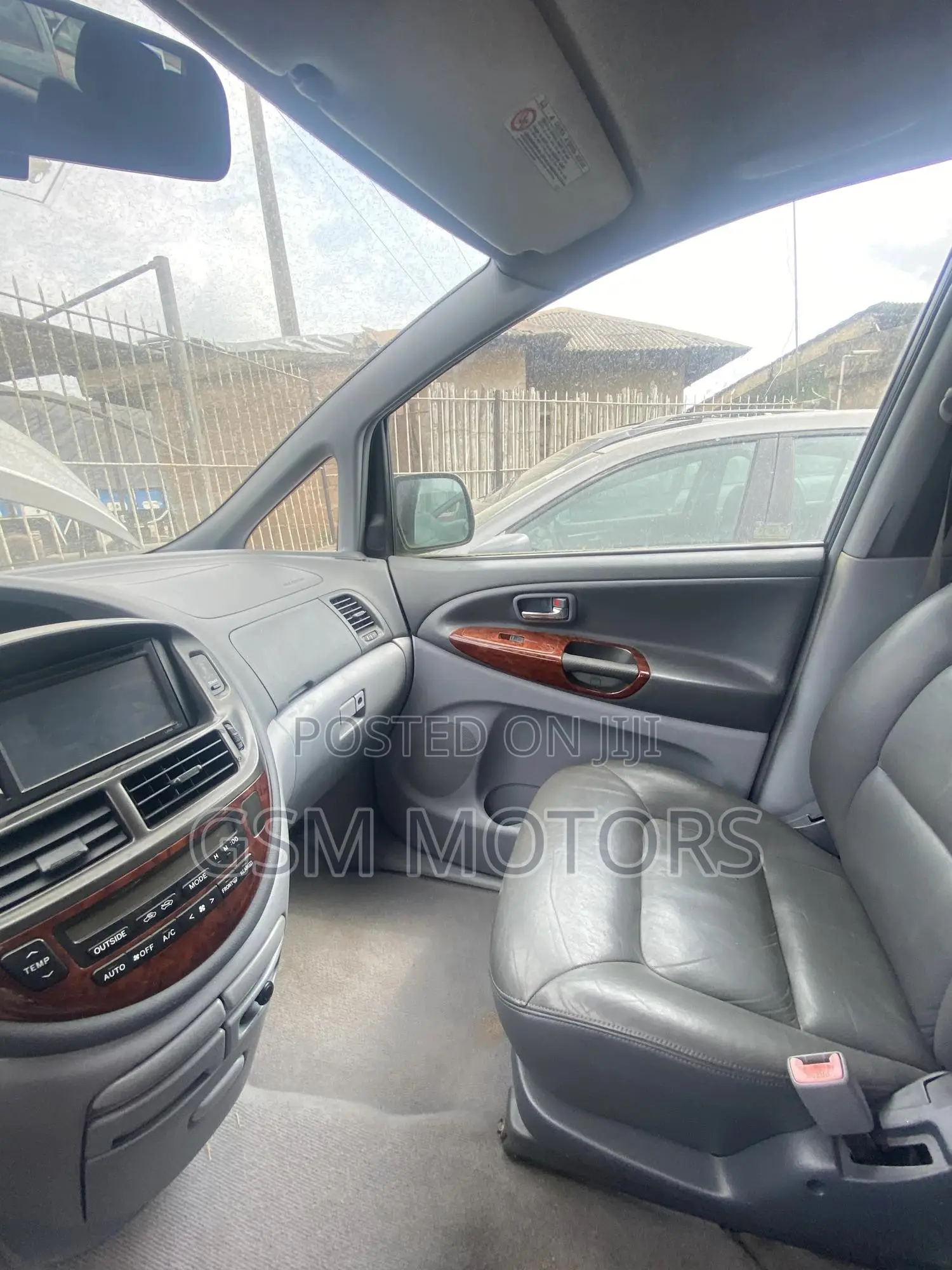Toyota Previa Automatic 2005 Gray