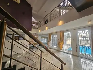 5bdrm Duplex in Banana Island for rent