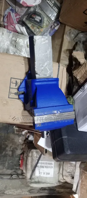 Bench Vice