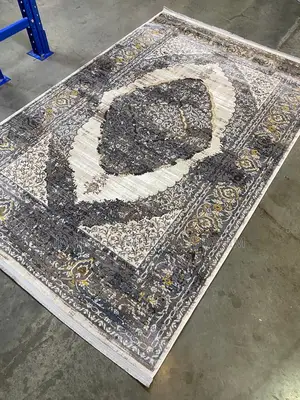 Cinnamon Center Rugs