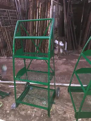 4step Oil Stand With Tyre