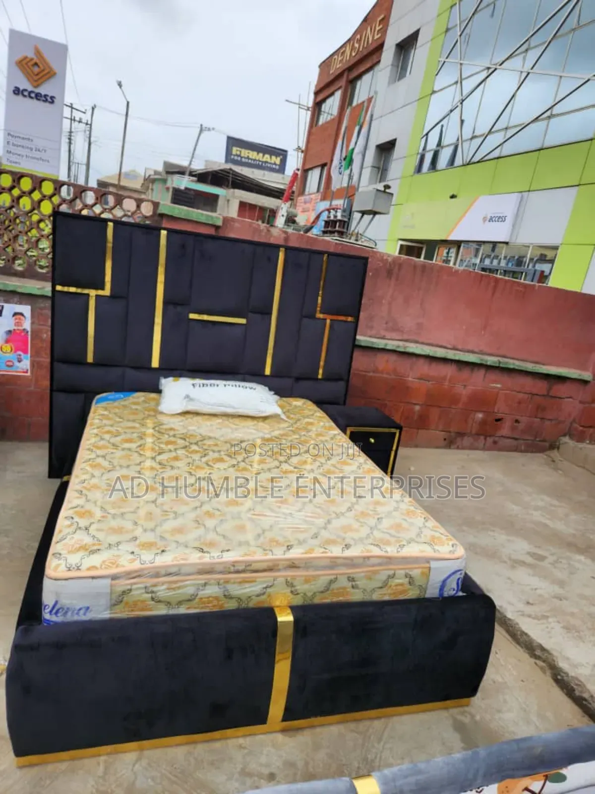 4/6 Black Standard Bedframe.