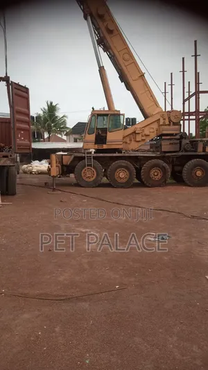 Mobile Crane