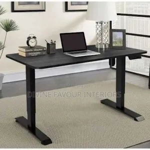 1.4 Meters Adjustable Height Desk