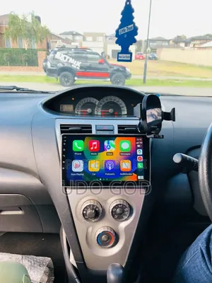 Toyota Yalis Android Apple Car Play With Android Auto