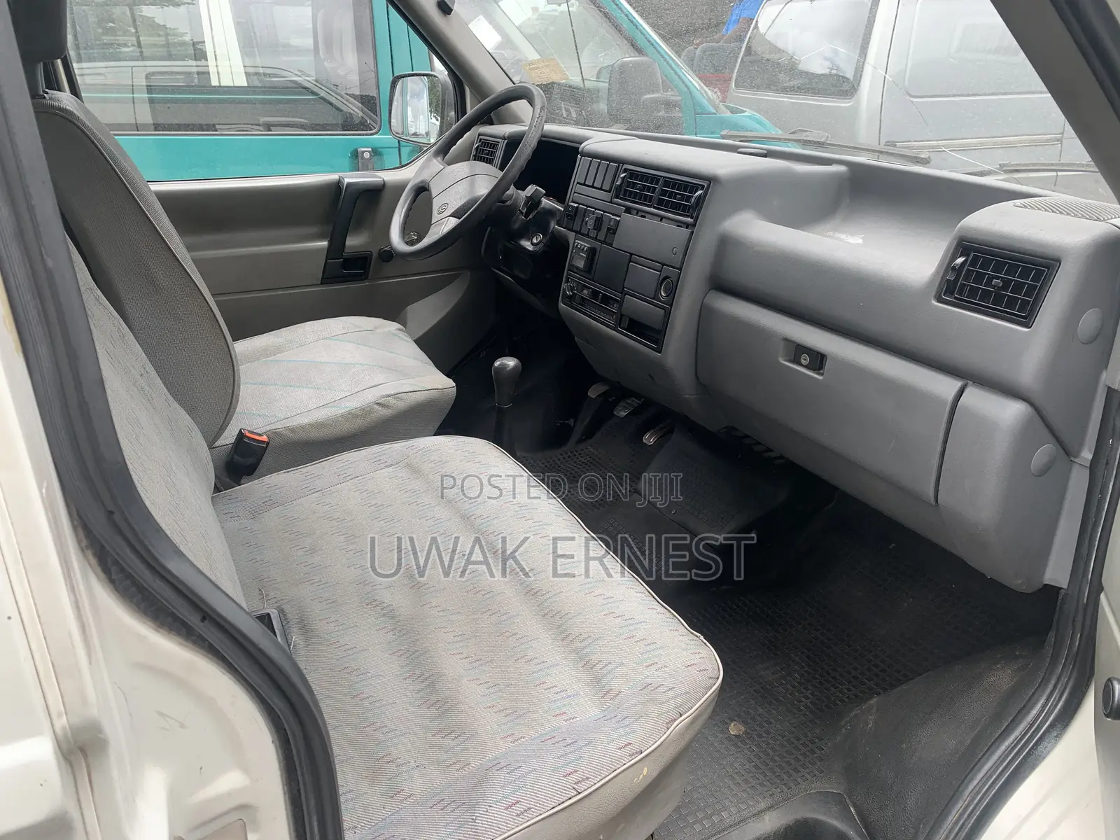 Volkswagen Transporter 2002 White